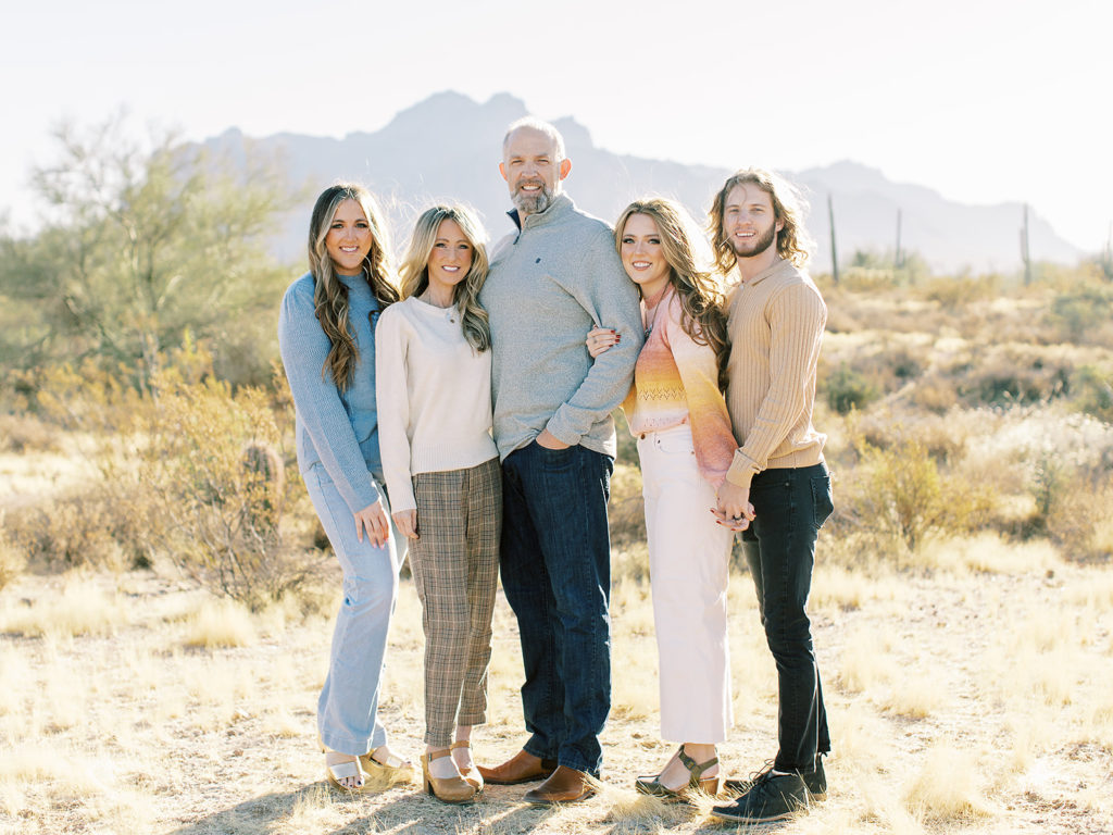 Family Photo Outfit Inspiration for families of all sizes and styles, by Utah family photographer Alora Lani