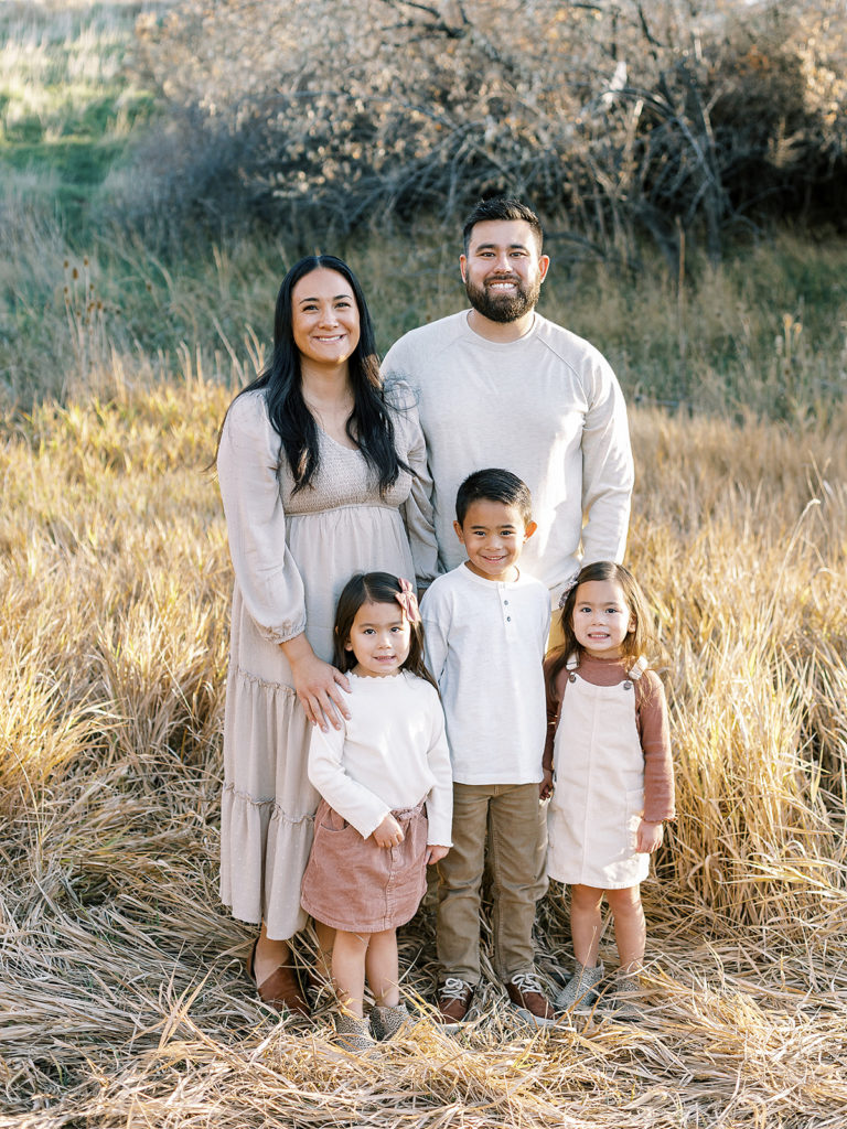 Family Photo Outfit Inspiration for families of all sizes and styles, by Park City Utah family photographer Alora Lani